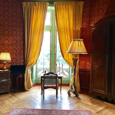 Château De Alojamento de Acomodação e Pequeno-almoço 4*