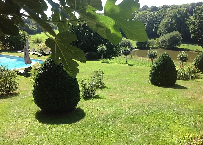 Chateau De 4* La Flocelliere