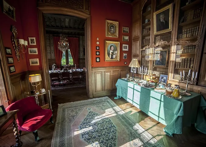 Chateau De Bed & Breakfast La Flocelliere